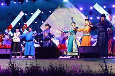 全域旅游进行时丨温泉县第四届香紫苏文化旅游节开幕 文艺演出点燃夏日激情